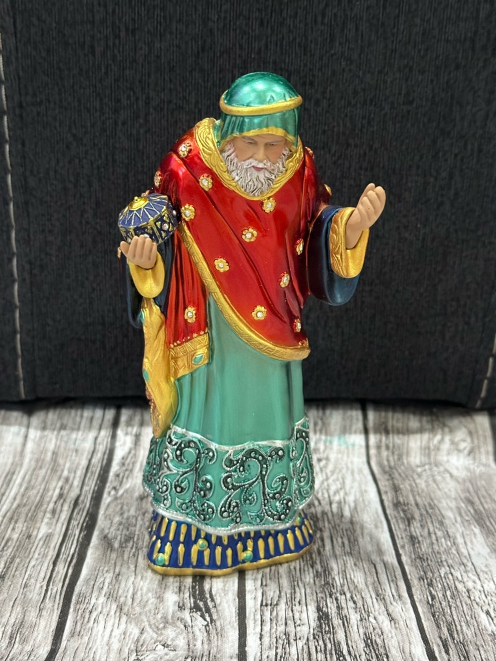 Hawthorne Village Wise Man The Jeweled Nativity Collection Figurine 14-01684-004